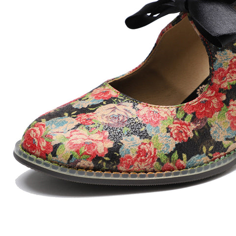 Hand-Painted Floral Laces Elegant Pumps