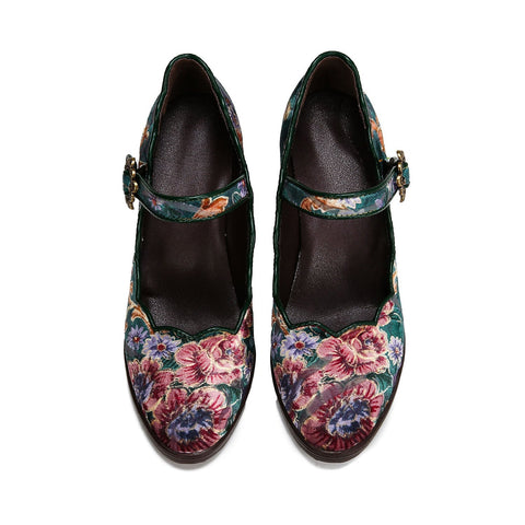 Retro Handmade Embroidered Pumps